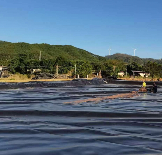 水深 2 米蓄水池防滲膜、水深 3～5 米蓄水池選型標(biāo)準(zhǔn)